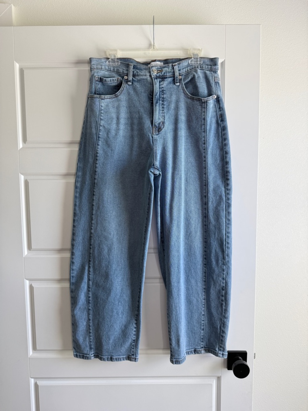 Myrtle Barrel Leg Jeans